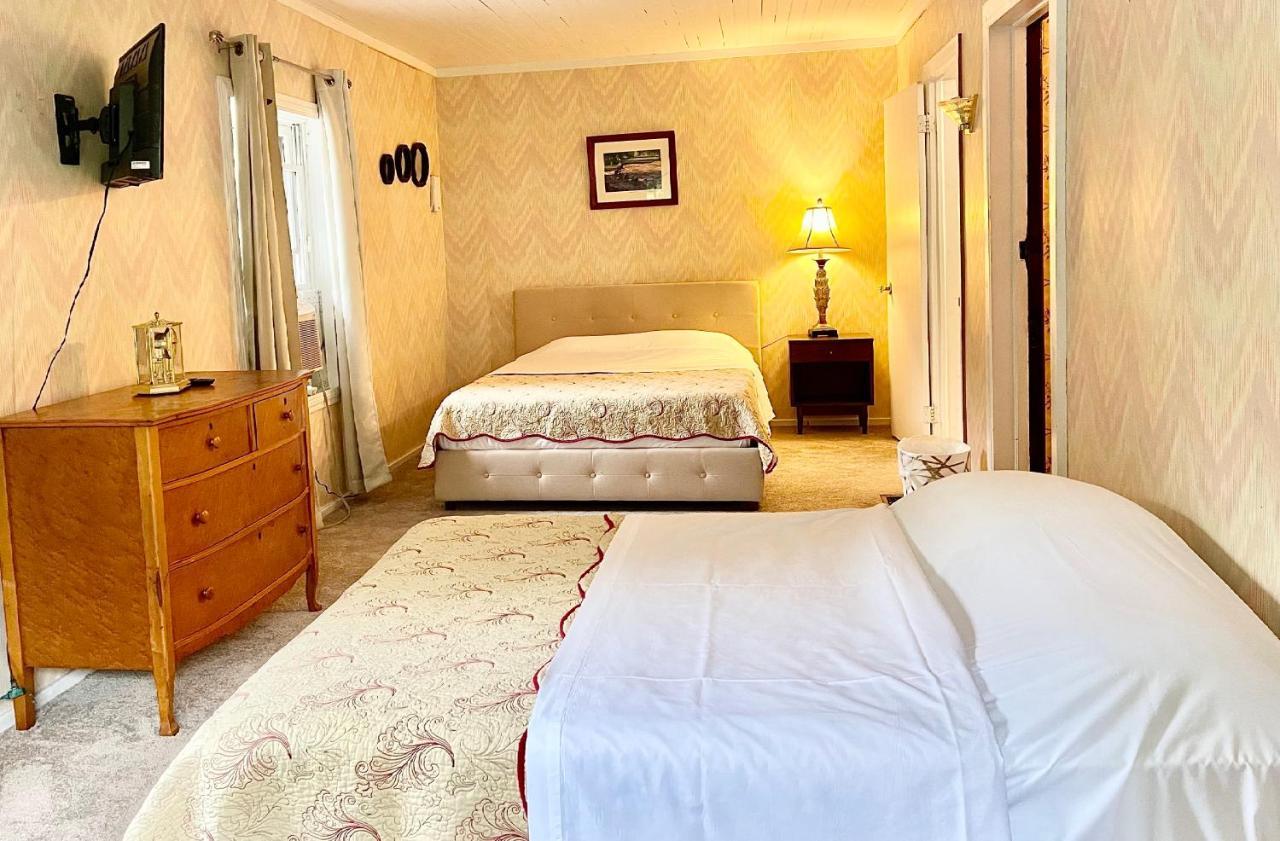 Rock Castle Resort レイク・ジョージ エクステリア 写真
