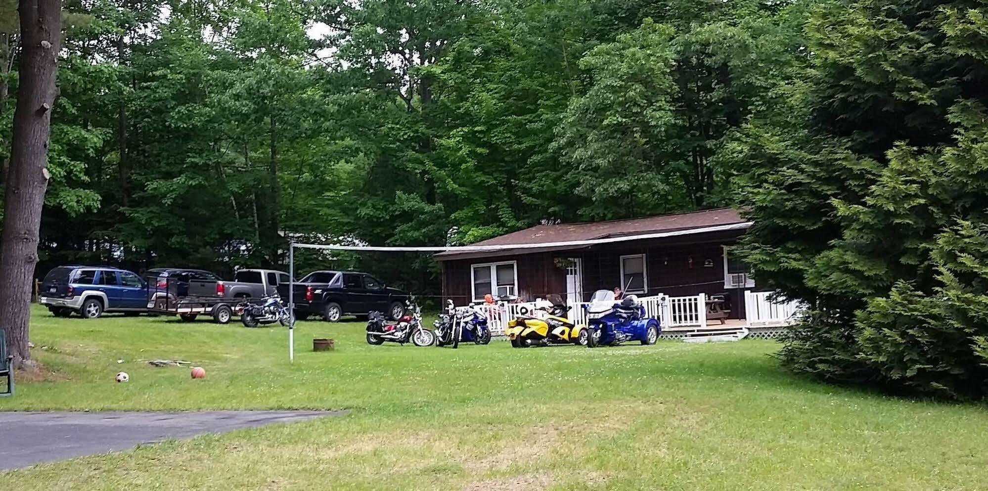 Rock Castle Resort レイク・ジョージ エクステリア 写真