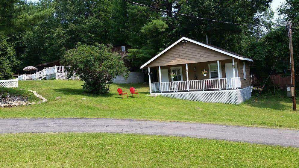 Rock Castle Resort レイク・ジョージ エクステリア 写真